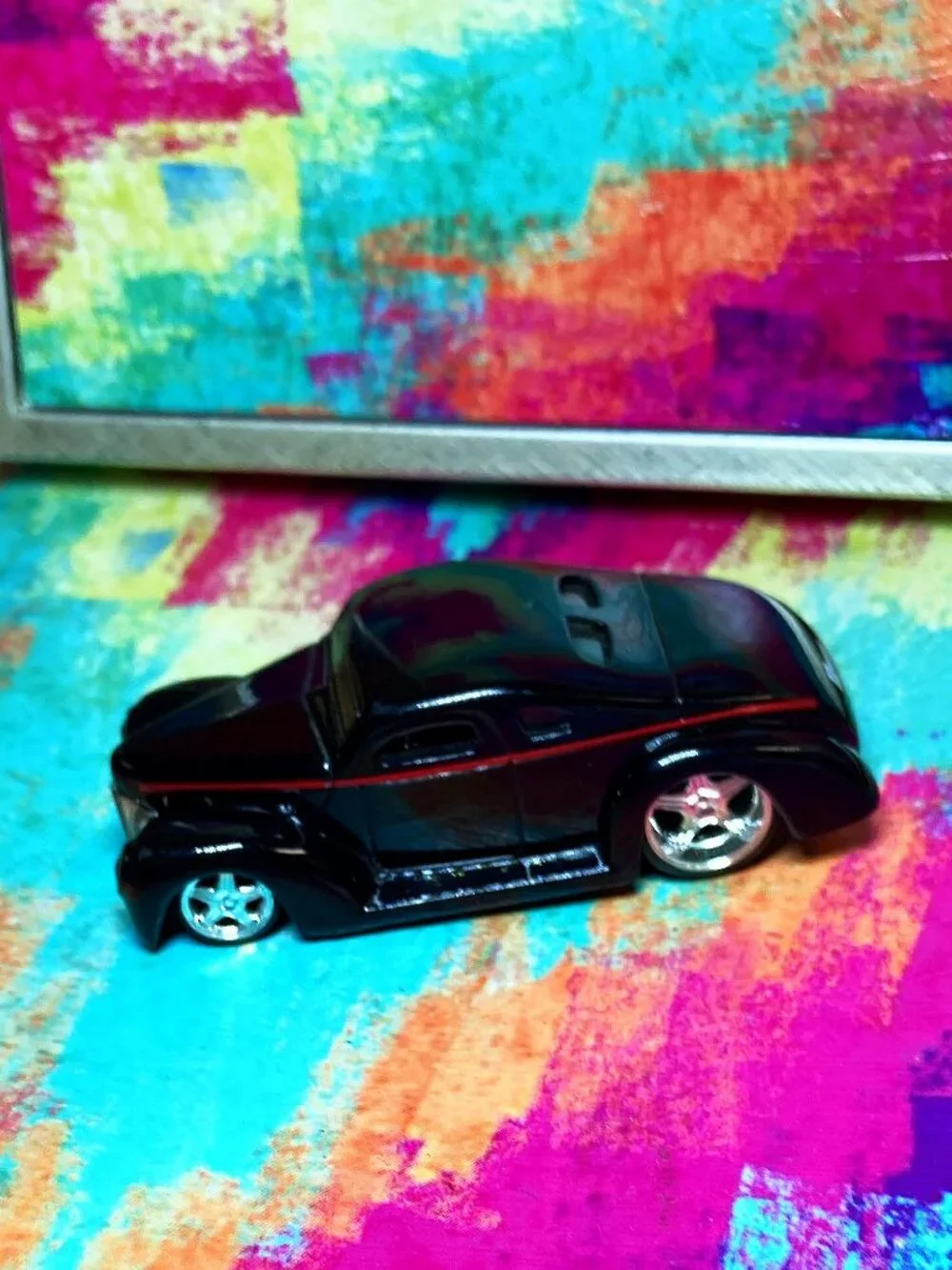 TOY CAR COLLECTIBLE - '40 FORD COUPE HOT ROD SCALE 1/64 CHROME RIMS